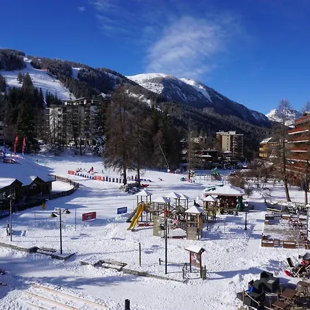 Apartment La Godille