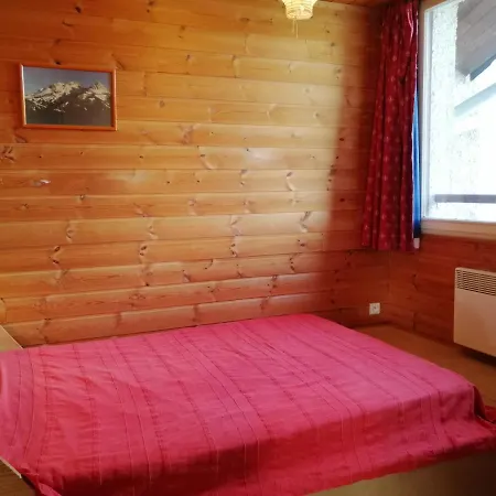 Apartment La Godille
