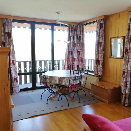 Apartment La Godille