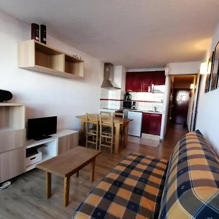 La Godille Apartment *