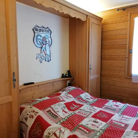 La Godille Apartment *