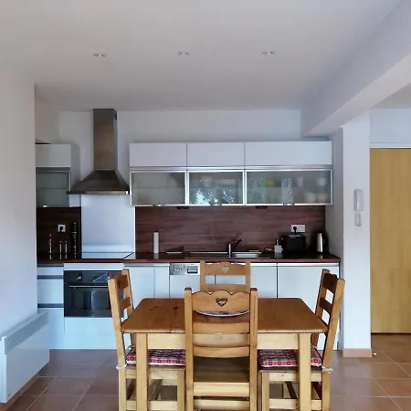 La Godille Apartment